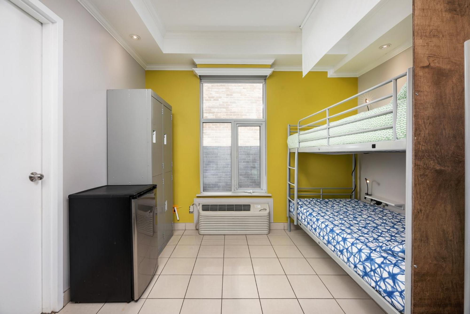 Samesun Montreal Hotel & Hostel Bagian luar foto