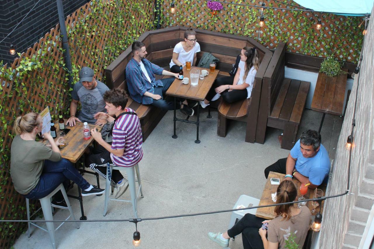 Samesun Montreal Hotel & Hostel Bagian luar foto